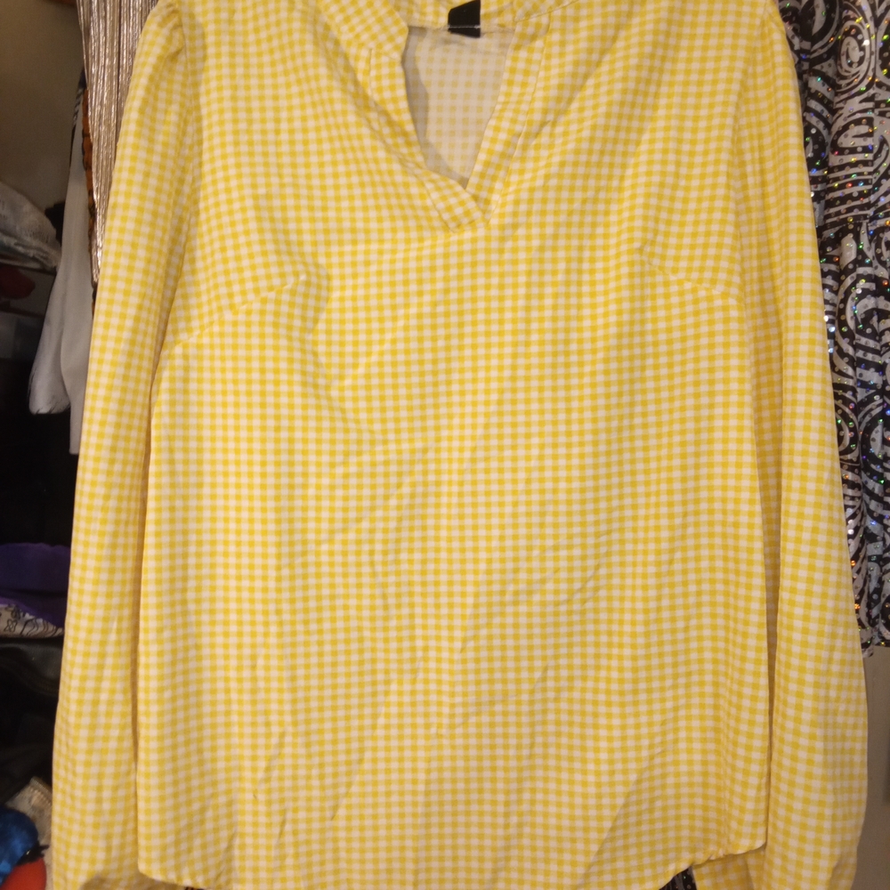 4/$12 Shein Yellow Gingham Women's Top Long Sleeves With Elastic Around Bottom
